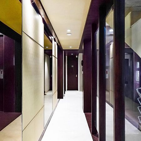 Fabhotel Eros 211 - Nr Sreebhumi コルカタ エクステリア 写真